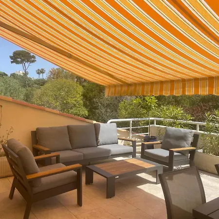Apartment Cap D'antibes - Garoupe - Pool, Tennis Prive, A 300m De La